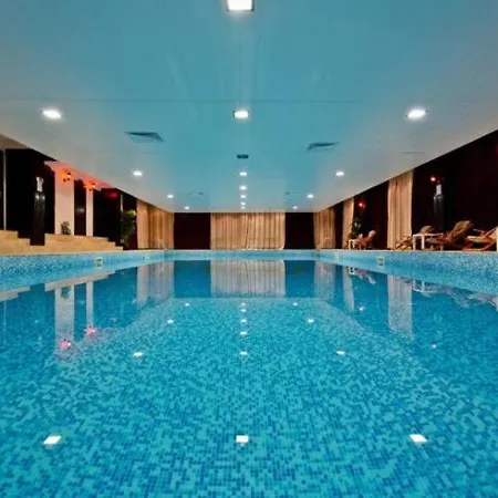 Ski-in Ski-out 2a7 Grand Monastery